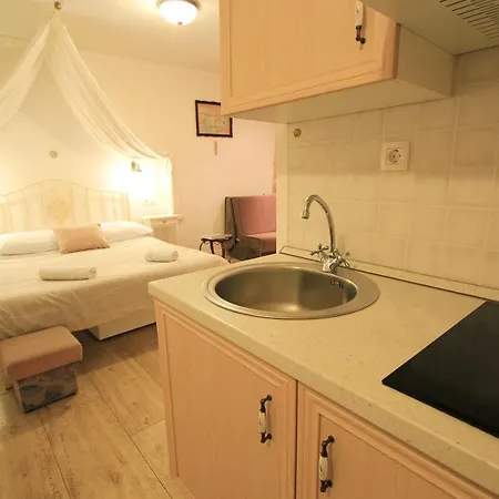 Apartment Emperor Diocletian *