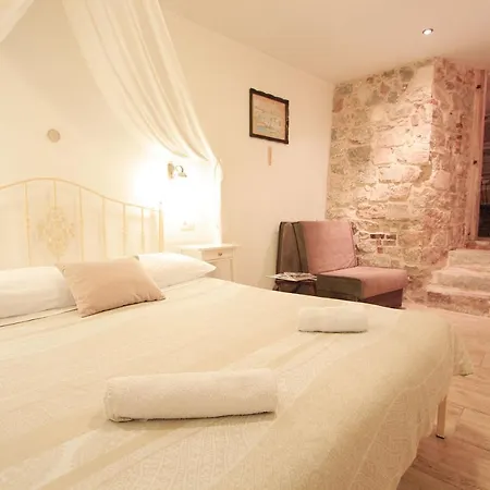 Apartment Emperor Diocletian